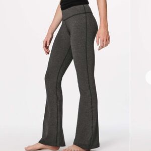 NWOT Lululemon Throw Back Pant (31"), Heathered Grey. High Rise. Flare. Size 10.
